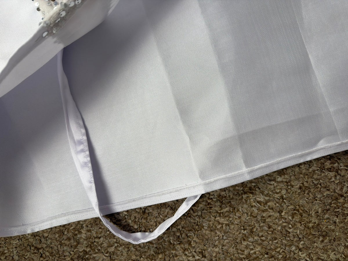 Luxe drape boubou (white)- inner view with rope for fitting