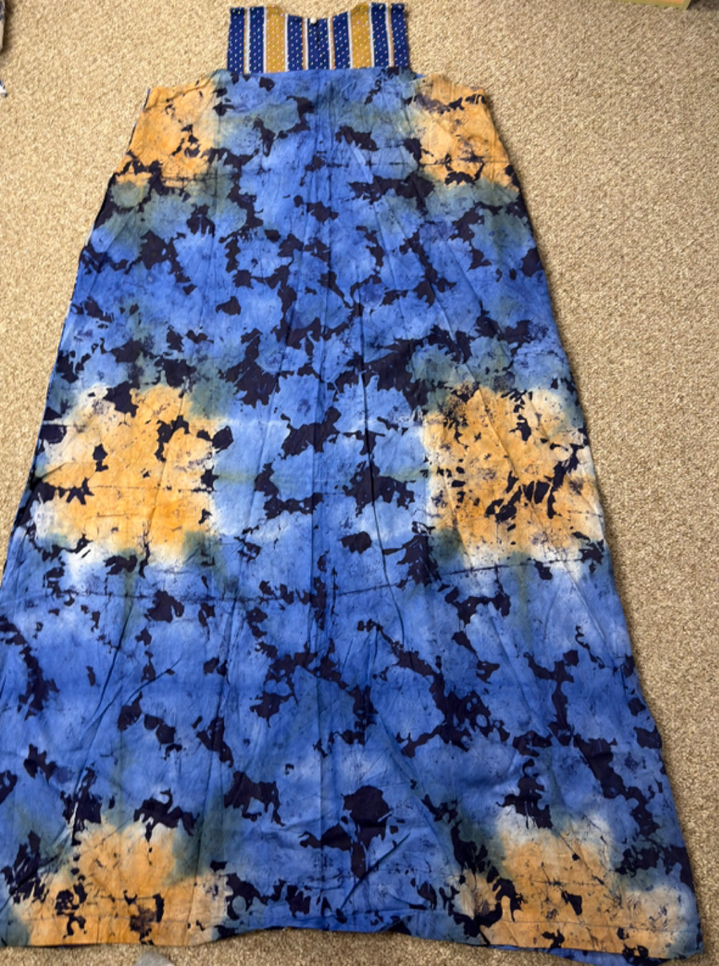 Abeni Heritage maxi (blue)- back view